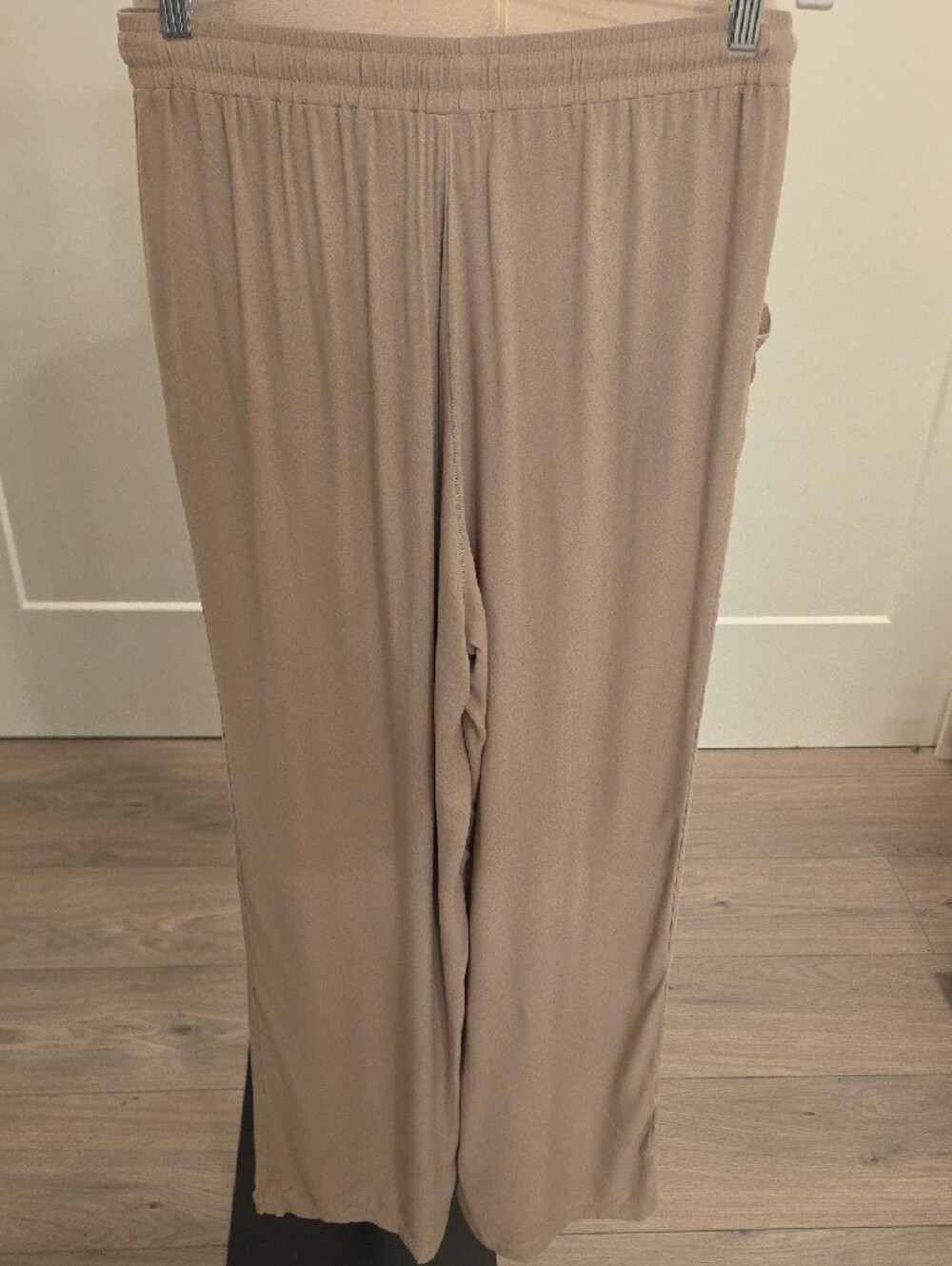 Bobi LA women’s  rayon wide leg pants in tan with drawstring  size M NWTS - Picture 6 of 11